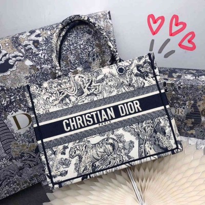 Dior Medium Book Tote Bag In Blue Toile De Jouy Embroidery