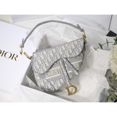 Dior Saddle Bag In Grey Dior Oblique Embroidery