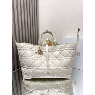 Dior Toujours Large Bag in White Macrocannage Calfskin