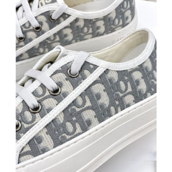 Dior Women's WalknDior Sneaker Gray