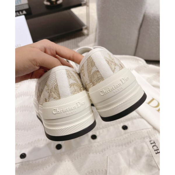 Dior Women's WalknDior Platform Sneaker Golden