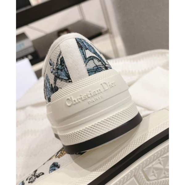 Dior Women's WalknDior Platform Sneaker Dark Blue
