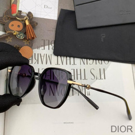 Dior CD3542 Square Sunglasses In Black