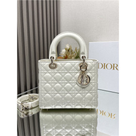 Dior Medium Lady Dior Bag M0565 White Lambskin
