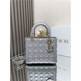 Dior Medium Lady Dior Bag M0565 Grey Pearlescent